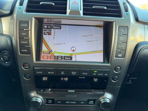 Used 2014 Lexus GX 460 image 12