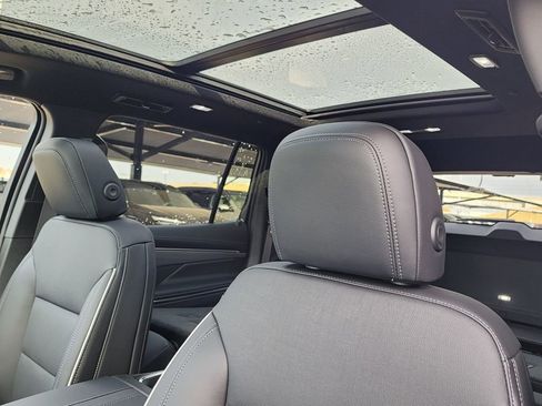 New 2026 Buick Enclave Preferred image 17