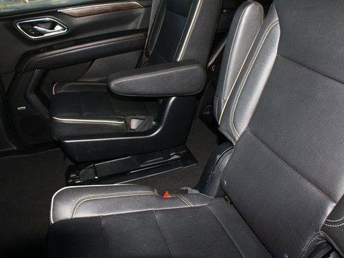 Used 2023 Chevrolet Tahoe Premier image 11