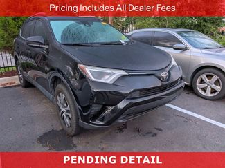 Used 2018 Toyota RAV4 LE FWD video 1