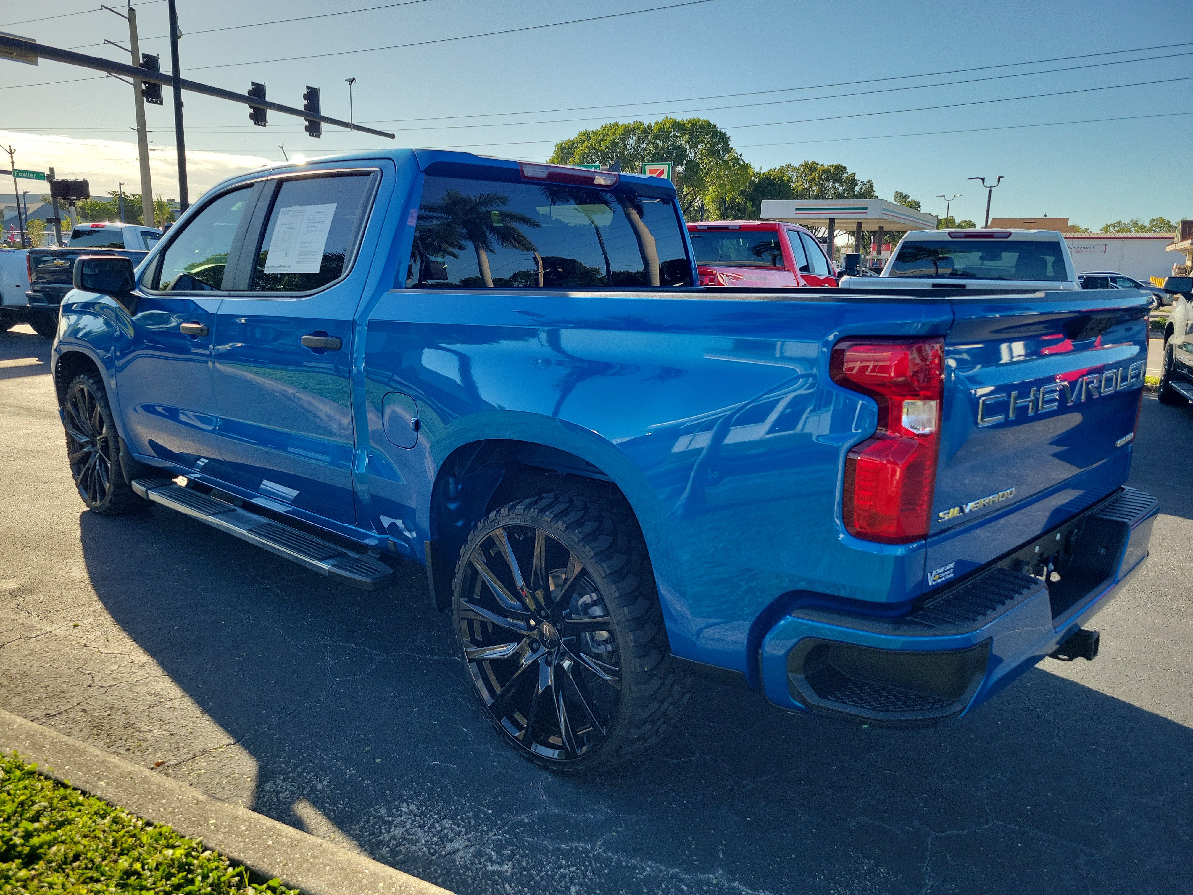 Used 2024 Chevrolet Silverado 1500 Custom RWD image 3