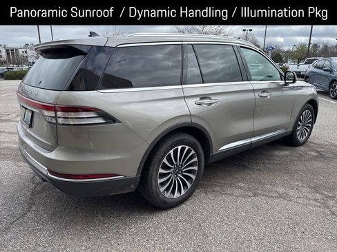 Used 2023 Lincoln Aviator Reserve w/ Equipment Group 201A image 12