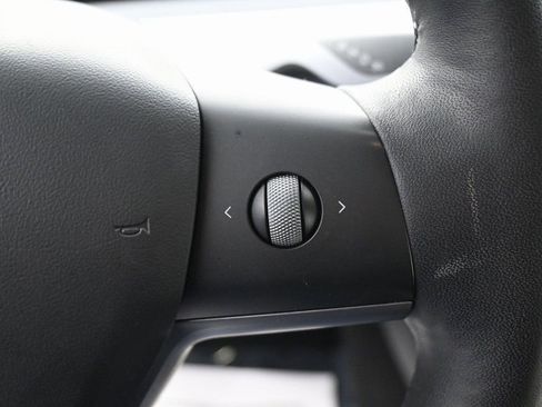 Used 2022 Tesla Model 3 Performance image 21