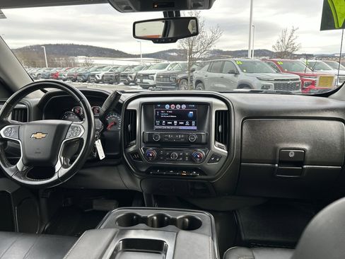 Used 2017 Chevrolet Silverado 1500 LTZ Z71 w/ Midnight Edition image 18