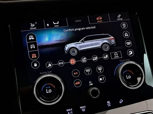 Used 2020 Land Rover Range Rover Velar SV Autobiography Dynamic image 31