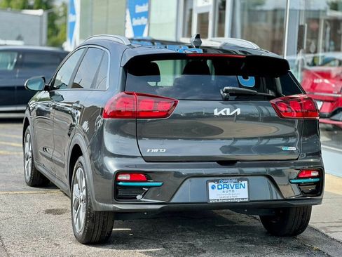 Used 2022 Kia Niro EX w/ Cold Weather Package image 34