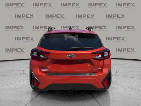 Used 2025 Subaru Crosstrek 2.5i Premium AWD/4WD image 4