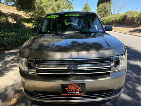 Used 2013 Ford Flex SE FWD image 11