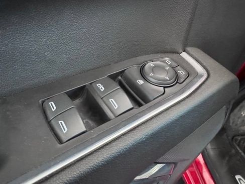 Used 2023 Chevrolet Silverado 1500 RST w/ Z71 Off-Road Package AWD/4WD image 10