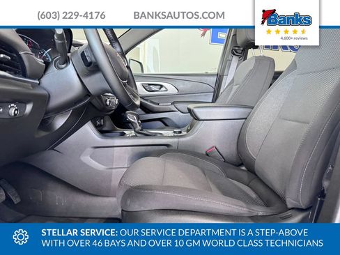 Certified 2023 Chevrolet Traverse LT AWD/4WD image 9