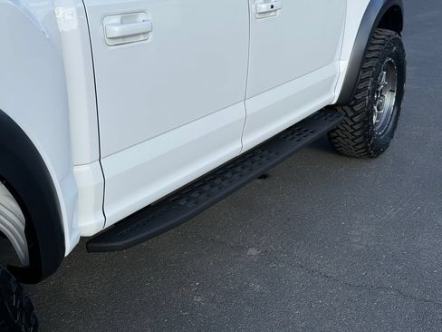 Used 2018 Ford F150 Raptor w/ Equipment Group 802A Luxury AWD/4WD image 16