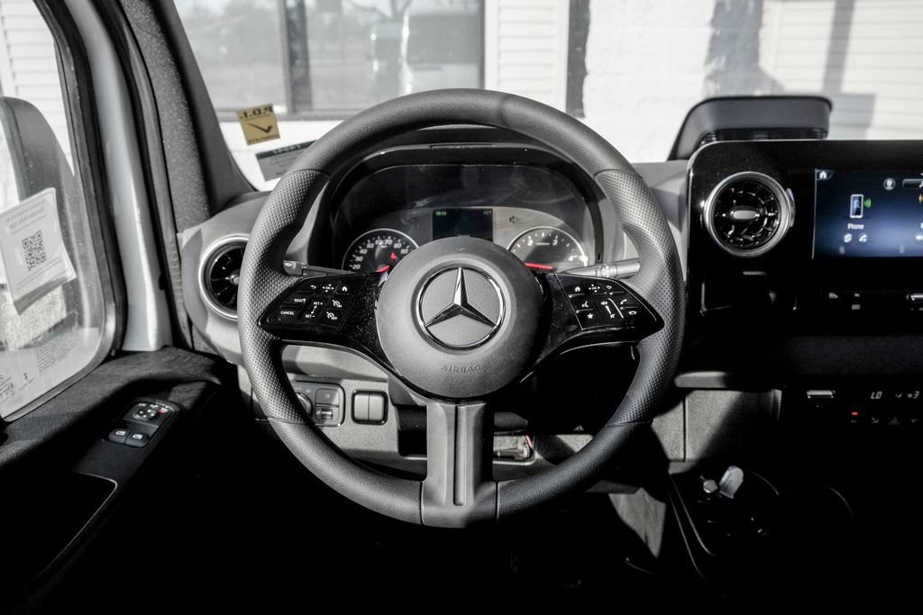 Used 2026 Mercedes-Benz Sprinter 2500 image 16