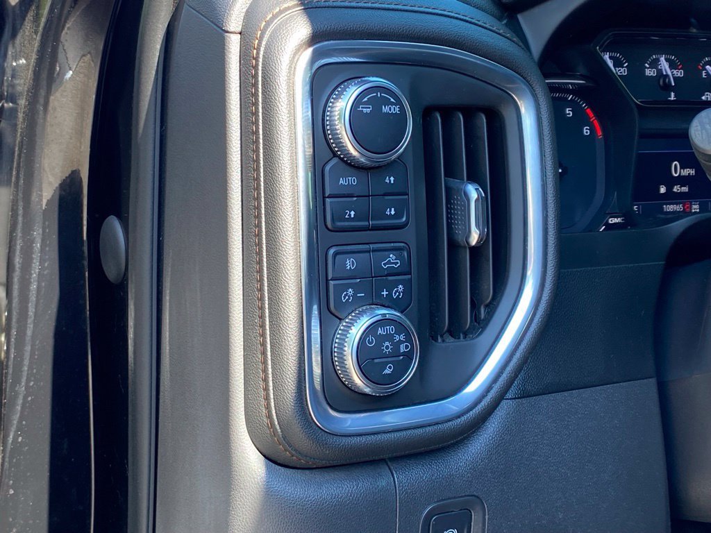 Used 2021 GMC Sierra 1500 AT4 AWD/4WD image 9