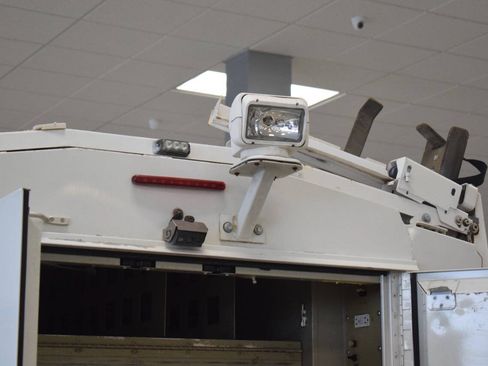 Used 2016 Chevrolet Silverado 3500 W/T RWD image 34