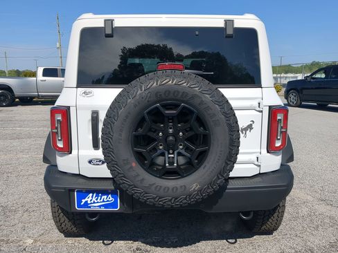 New 2026 Ford Bronco Badlands AWD/4WD image 4