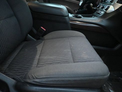 Used 2018 GMC Yukon SLE image 56