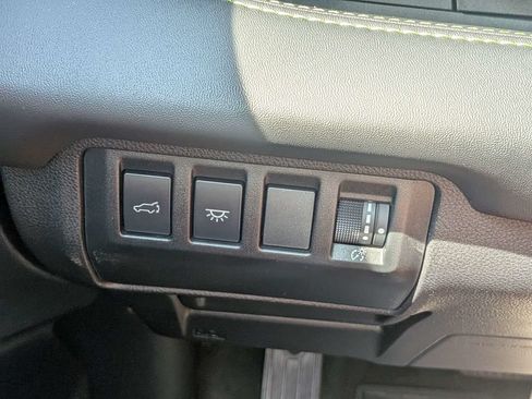 Certified 2025 Subaru Ascent Bronze Edition AWD/4WD image 26