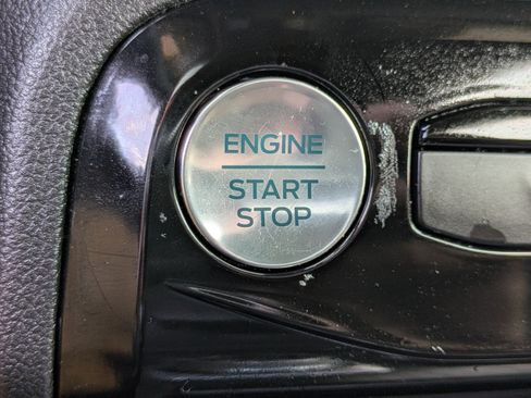 Used 2024 Ford Escape ST-Line w/ Tech Pack #1 FWD image 25
