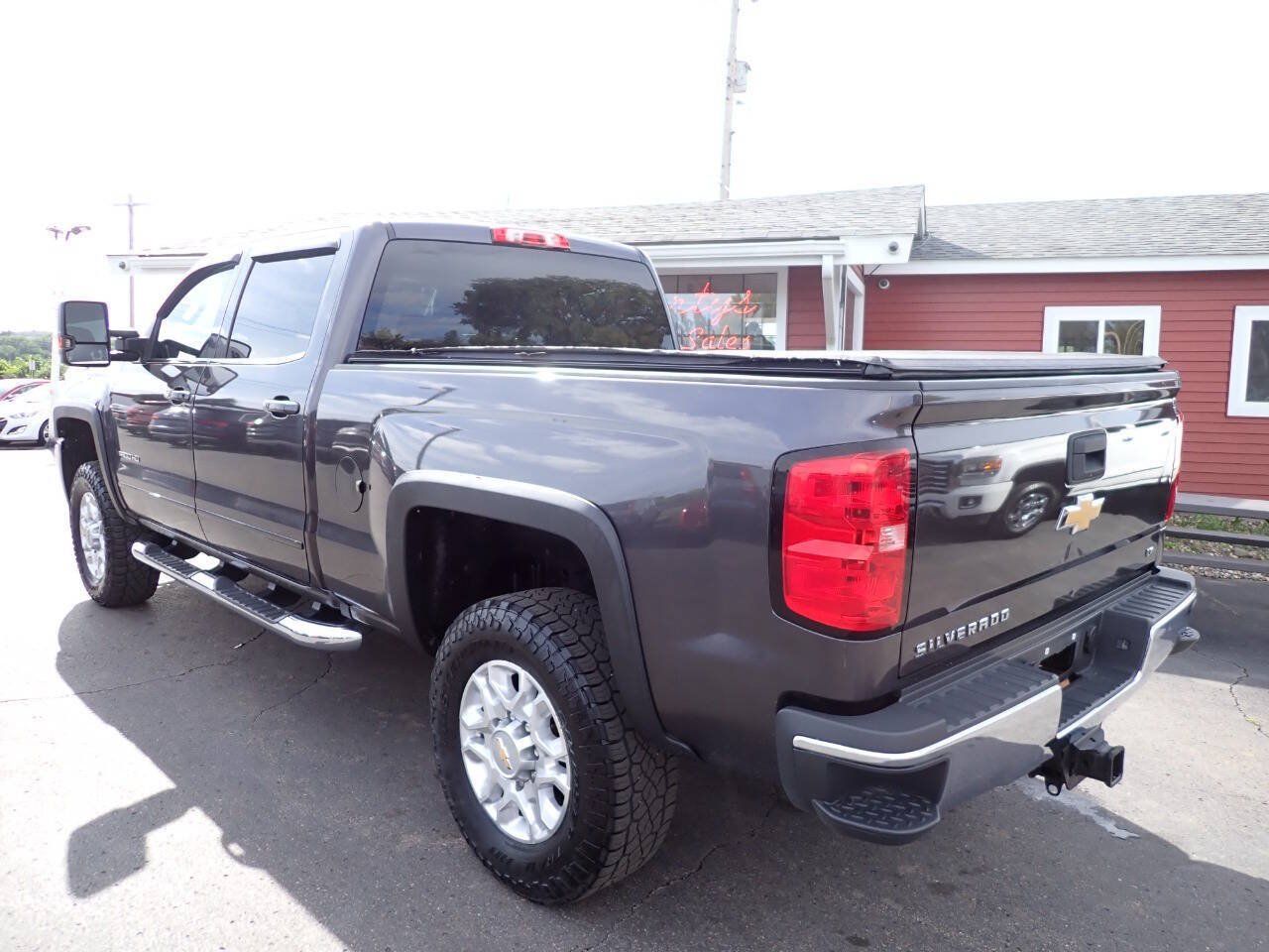Used 2016 Chevrolet Silverado 3500 LT w/ All-Star Edition AWD/4WD image 4