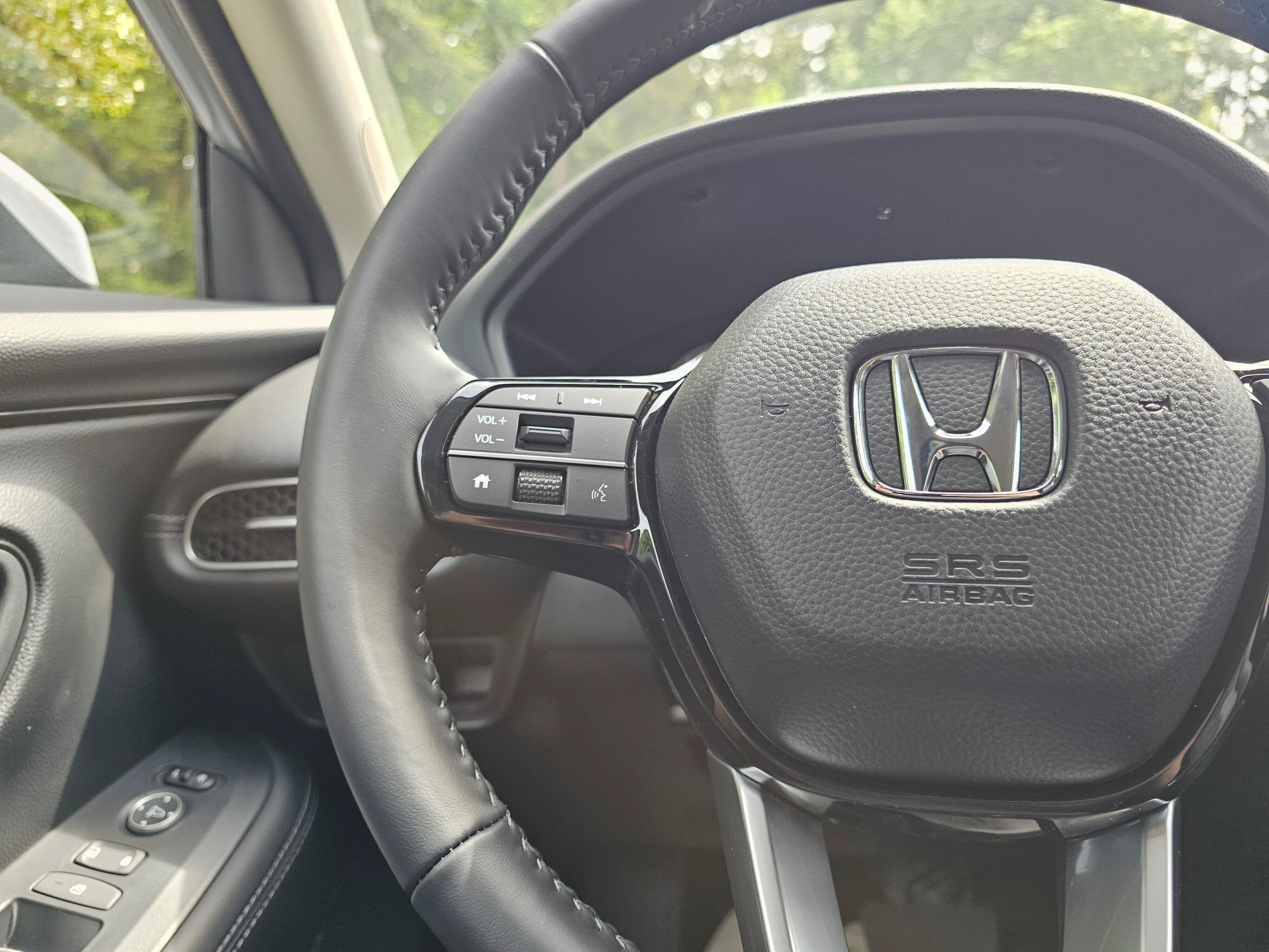 New 2026 Honda HR-V EX-L image 32