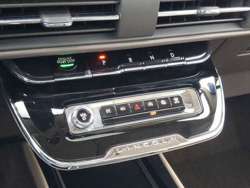 Used 2023 Lincoln Corsair Reserve w/ Equipment Group 201A image 18