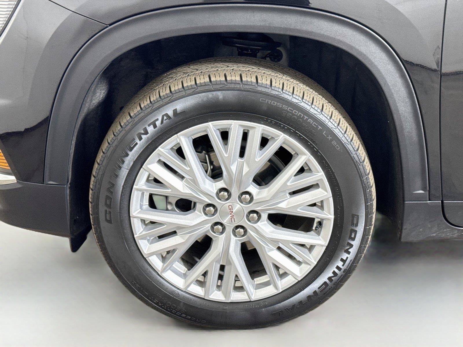 Used 2026 GMC Acadia Elevation w/ Elevation Premium Package FWD image 31