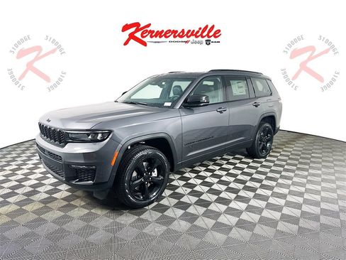 New 2025 Jeep Grand Cherokee L Limited image 3