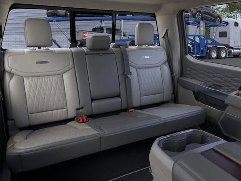 New 2026 Ford F450 Platinum w/ Platinum Plus Package image 14