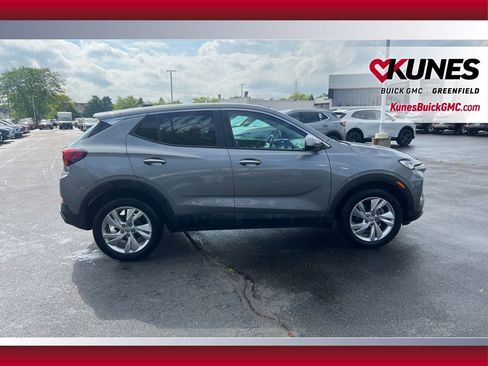 Used 2025 Buick Encore GX Preferred FWD image 3
