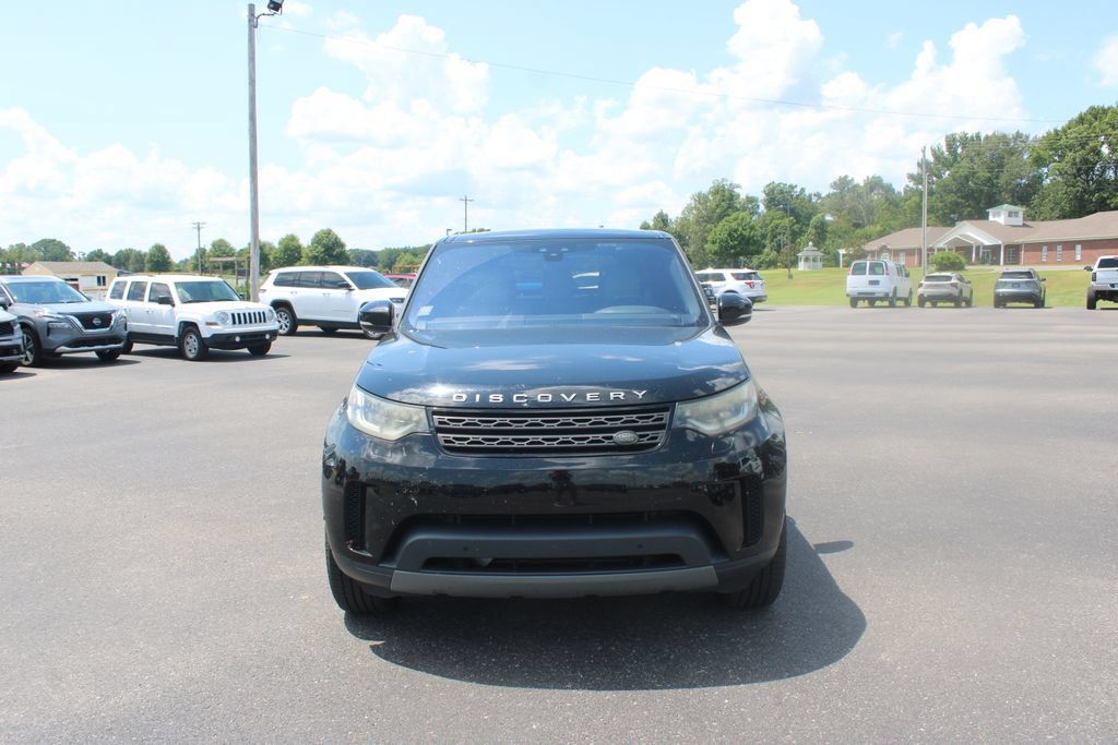 Used 2019 Land Rover Discovery SE AWD/4WD image 3