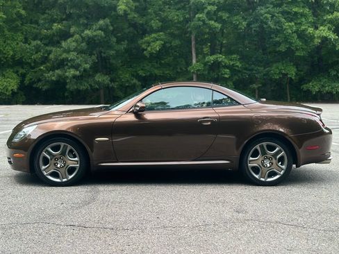 Used 2006 Lexus SC 430 Convertible RWD image 5