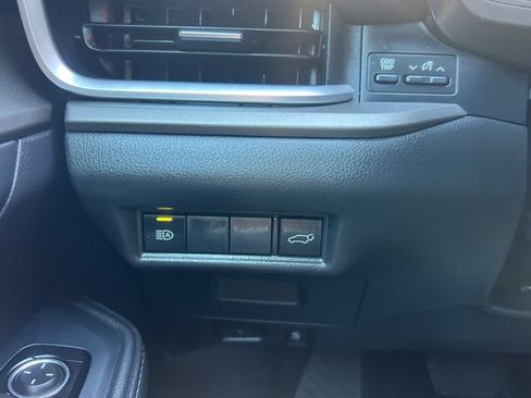 Certified 2025 Toyota Grand Highlander XLE image 30