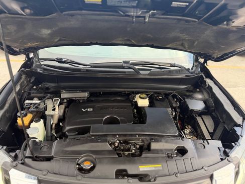 Used 2017 Nissan Pathfinder SL FWD image 28