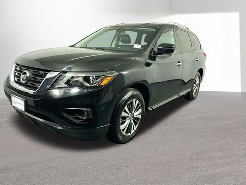 Used 2020 Nissan Pathfinder SL image 1
