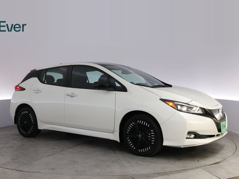 Used 2024 Nissan Leaf SV Plus FWD image 14