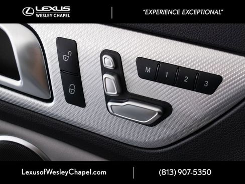 Used 2020 Mercedes-Benz SLC 300 image 21