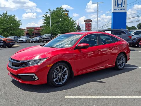 Used 2020 Honda Civic EX image 3
