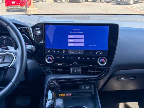 Used 2025 Lexus NX 350h AWD w/ Accessory Package (2T) image 12