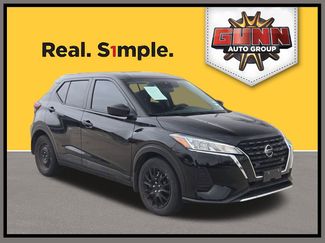 Used 2021 Nissan Kicks S video 1
