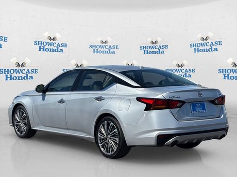 Used 2023 Nissan Altima 2.5 SL FWD image 5