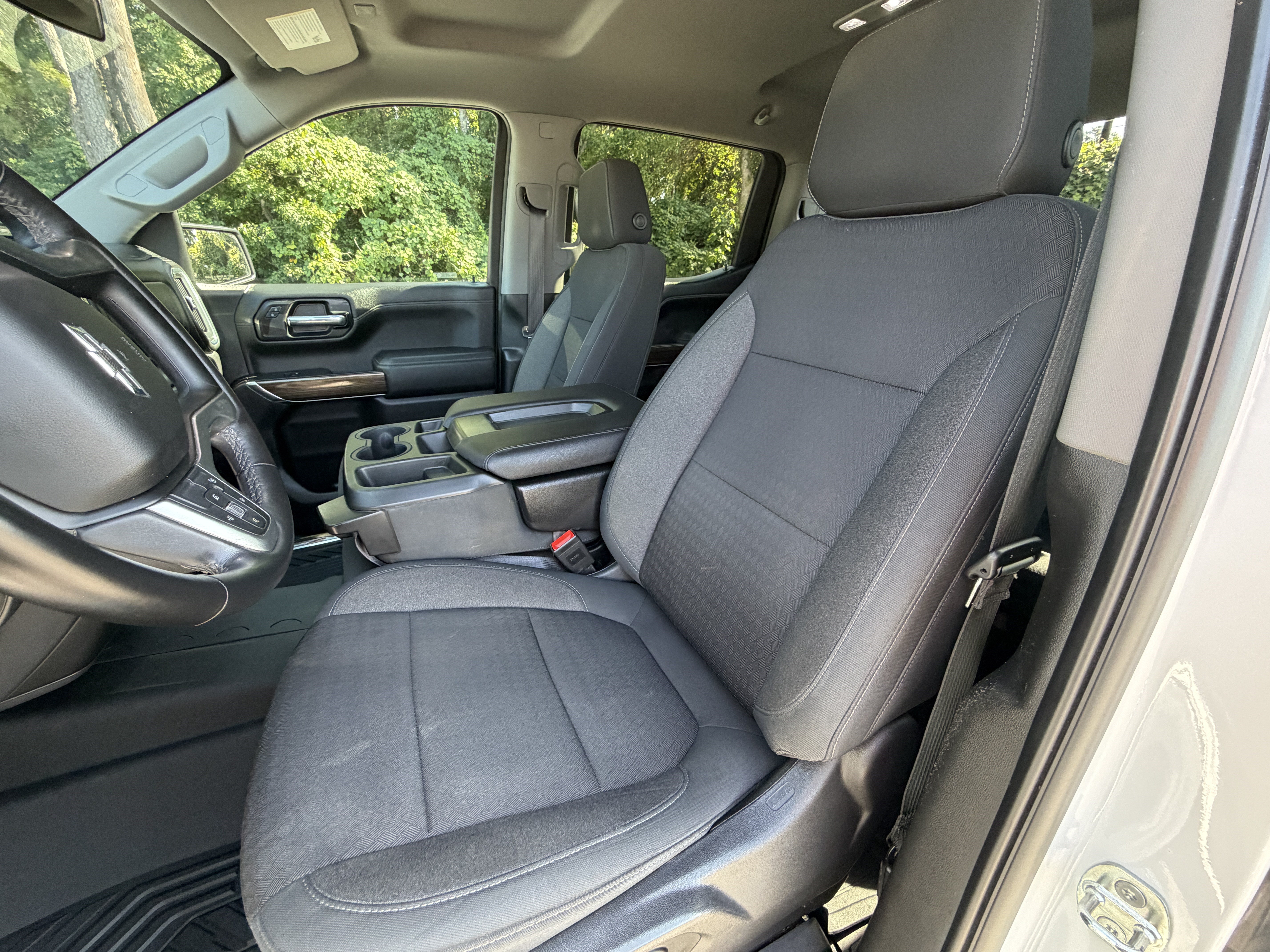 Used 2021 Chevrolet Silverado 1500 RST AWD/4WD image 13