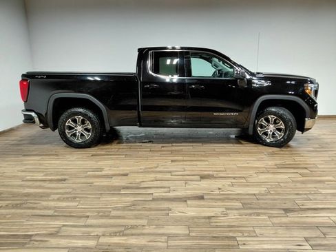 Used 2019 GMC Sierra 1500 SLE w/ SLE Value Package image 21