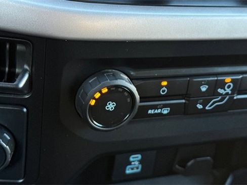 Used 2023 Ford F150 XLT image 29