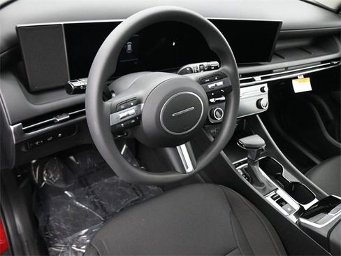 New 2026 Hyundai Tucson SEL image 15