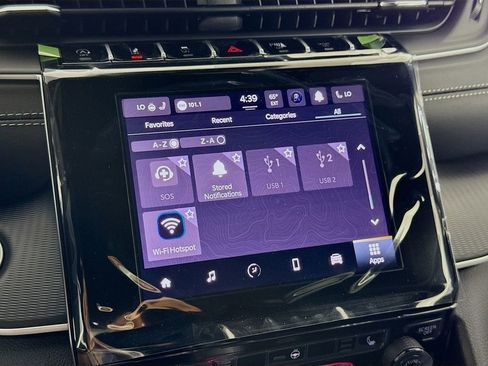 New 2025 Jeep Grand Cherokee L Laredo image 44