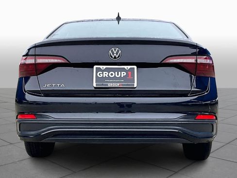 Used 2024 Volkswagen Jetta S image 5