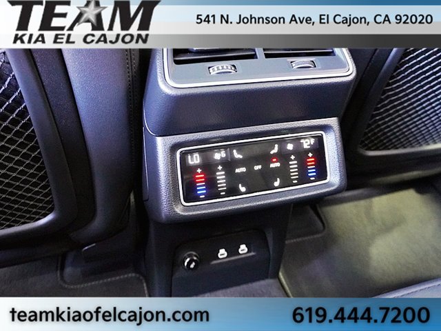 Used 2024 Audi Q8 e-tron Premium Plus AWD/4WD image 21