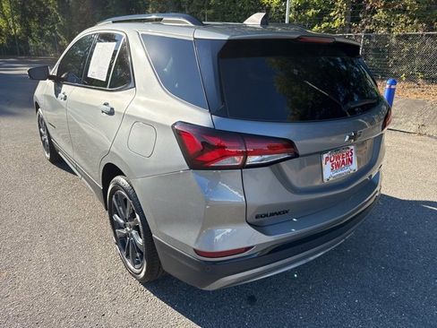 Used 2024 Chevrolet Equinox RS image 3
