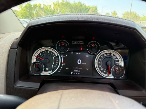Used 2018 RAM 2500 Laramie w/ Convenience Group AWD/4WD image 34