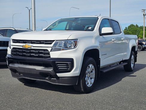 Used 2022 Chevrolet Colorado LT AWD/4WD image 7